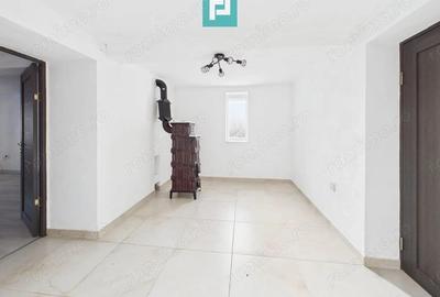 Casa cu 3 camere langa grani?a - 5