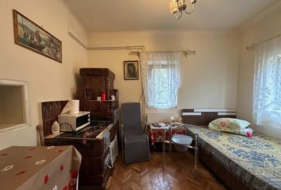 Casă cu 4 camere cu Teren 1266 Mp în Strejnicu - 7