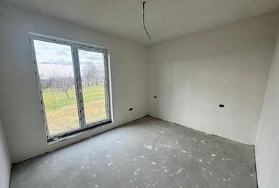 Casă cu 4 camere cu Teren 812 Mp în Satu Nou de Jos - 34