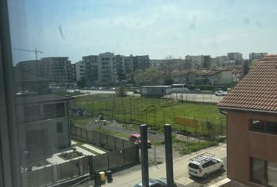 Apartament cu 2 camere decomandat în Palazu Mare - 2