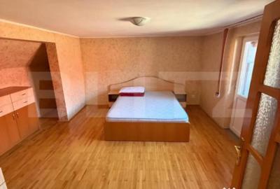 Casă cu 4 camere cu Teren 1000 Mp în Central - 3