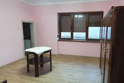 Casă cu 4 camere în Exterior Vest - 8