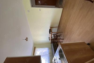 Garsonieră decomandată în Central - 2