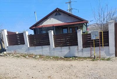Casă cu Teren 385 Mp în Central - 9