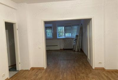 Inchiriez spa?iu birou (apartament la parter) - 4