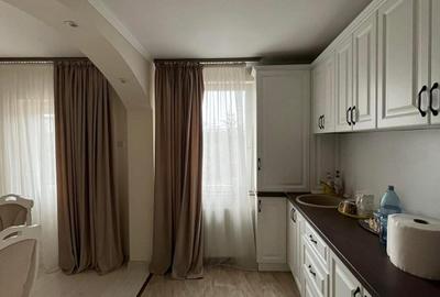 Casă individuală cu 7 camere cu Canalizare în Episcopia Bihorului - 4