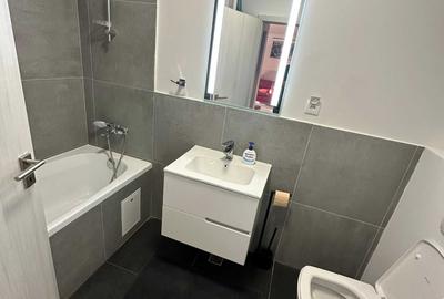 Apartament cu 3 camere decomandat în Florești - 12