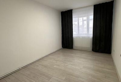 Apartament cu 3 camere decomandat în Central - 14