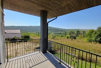 Casă individuală cu 4 camere cu Teren 440 Mp în Valea Adâncă - 15