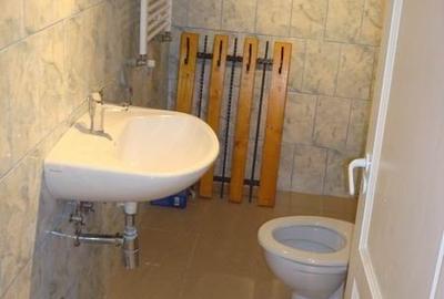 Casa 5 camere, spatiu comercial inclus, stradal, pretabila Rezidential, Cabinet - 13