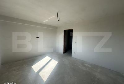 Casă cu 4 camere cu Teren 502 Mp în Titulescu - 12