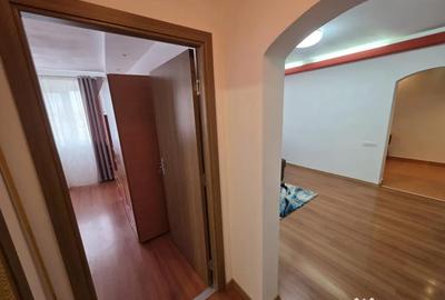 Apartament cu 2 camere semidecomandat în Gorjului - 10