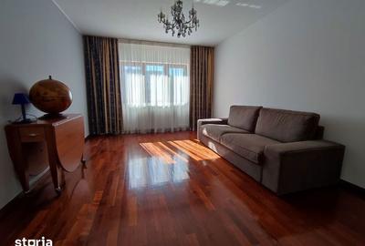 Apartament cu 3 camere în Central - 4