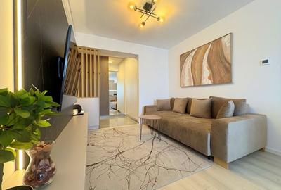 Apartament cu 3 camere decomandat, mobilat în Lipovei