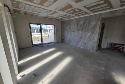 Casă individuală cu 3 camere cu Canalizare în Tunari - 3