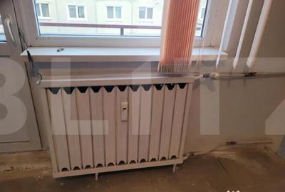 Apartament cu 3 camere decomandat în Alfa
