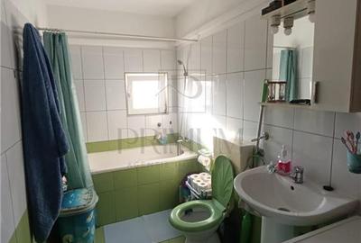 Apartament cu 3 camere decomandat, mobilat în Dâmbovița - 8