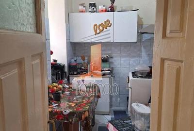 Apartament cu 4 camere decomandat în Central - 7