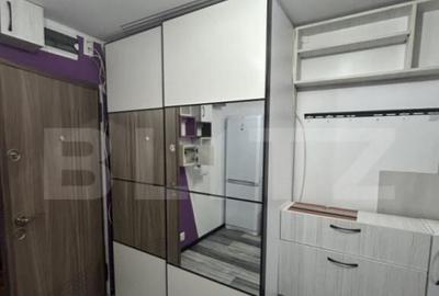 Garsonieră decomandată, mobilată în 1 Mai - 1