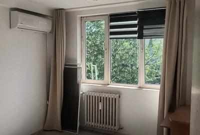 Apartament cu 3 camere semidecomandat, mobilat în Păcii - 4