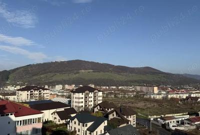 Apartament cu 3 camere decomandat în Central - 1