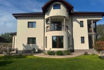 Casă cu 4 camere în Mănești - 1