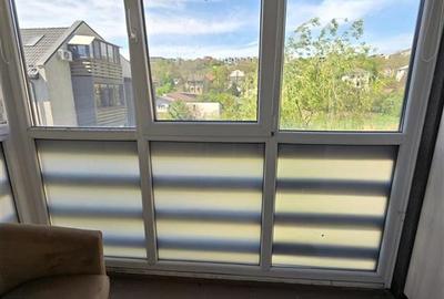 Apartament cu 3 camere decomandat în Păcurari - 11