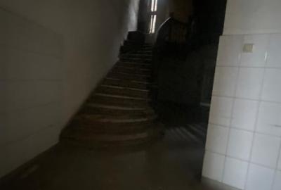 SE VINDE FOSTA CLINICA NECESITA RENOVARE IN ZONA CENTRALA FOISORUL DE FOC - 7