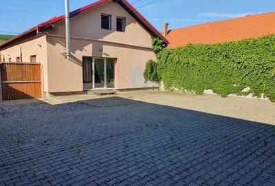 Casă cu 3 camere în Aghireșu - 3