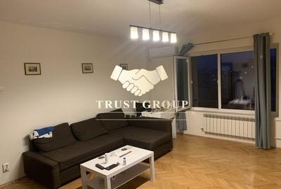 Apartament cu 3 camere decomandat, mobilat în Victoriei
