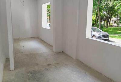 Spațiu comercial, de 140 mp, în Copou