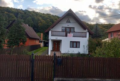 Casă cu 4 camere în Sovata - 6