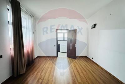 Casa/Vila de vânzare Colentina - 12