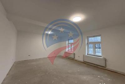 Spațiu comercial, de 155 mp, în 1 Mai - 5