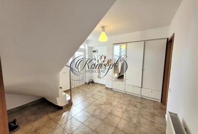 Inchiriere triplex retras de la strada cu curte si parcare in cartierul Europa - 16