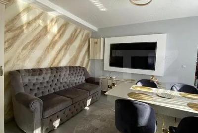 Apartament cu 3 camere decomandat în Central - 2