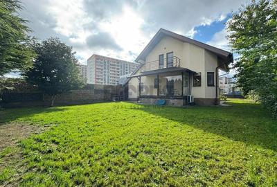 Casa de vanzare - Brasov, Str. Nicolae Labis - 18