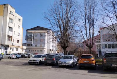 Apartament cu 2 camere decomandat în Nord - 2