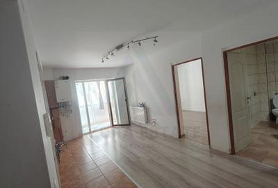 Apartament cu 2 camere semidecomandat în Arhitecților - Calea Cisnădiei