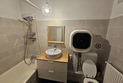 Garsonieră decomandată în Tei - 7