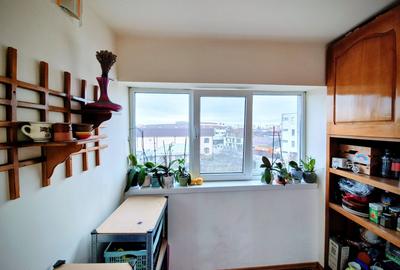 Apartament cu 3 camere decomandat în Central - 3