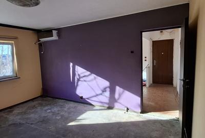 Centru Navodari -Apartament 2 camere semidecomandate - 2