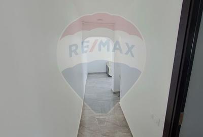 Apartament cu 3 camere decomandat, mobilat în Est - 17