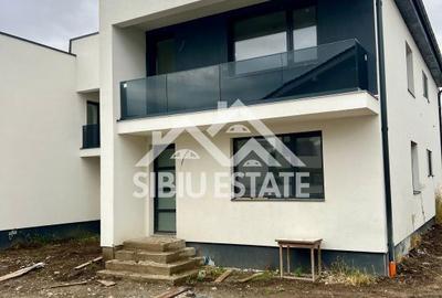 Casă cu 3 camere cu Canalizare în Central - 11