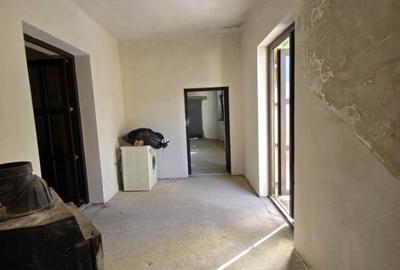 Casă individuală cu 3 camere cu Canalizare în Cenad - 12