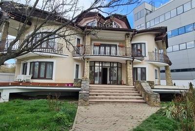 Vila de vanzare in Onesti