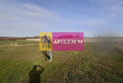 Teren de 369 mp, în 1 Decembrie - 9