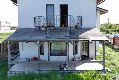 Casă cu 5 camere cu Canalizare în Cornetu - 1