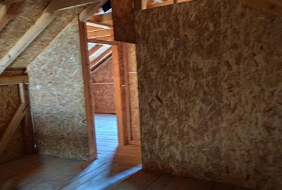 Casă cu 3 camere cu Teren 200 Mp în Dumbrăvița - 11