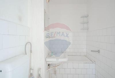 Apartament cu 2 camere de Vanzare, Etaj 1, zona Io?ia - 12